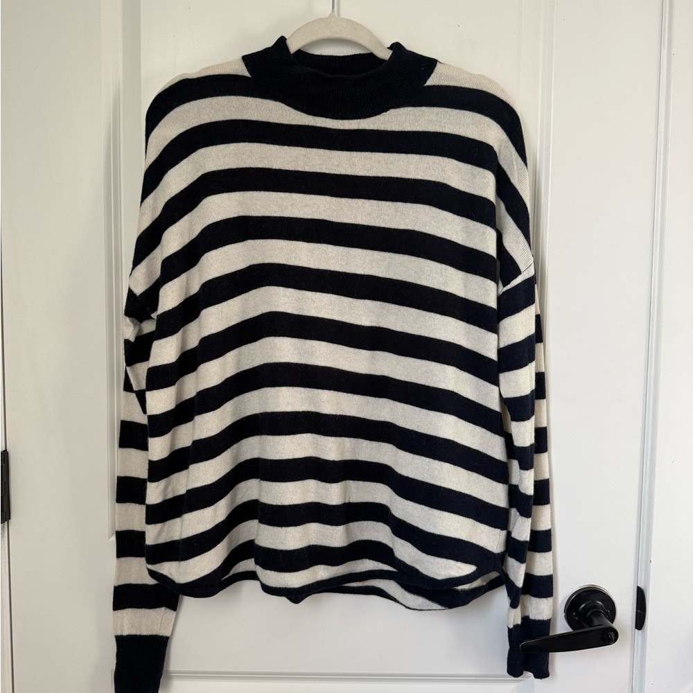 Madewell Ashbury Kelsey Striped Navy and Cream Knit Sweater